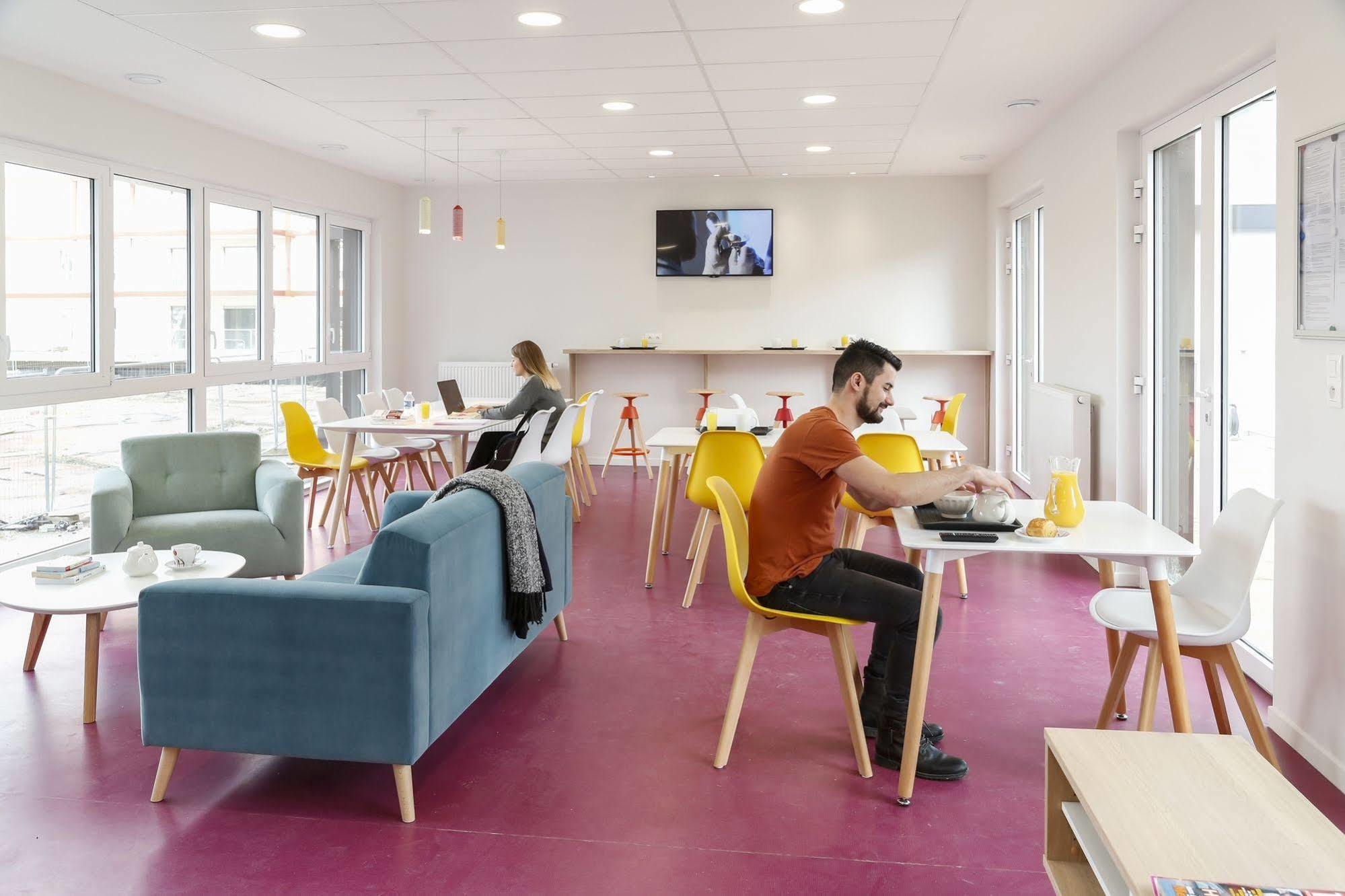 Appart Hotel Odalys City Metz Manufacture Bagian luar foto
